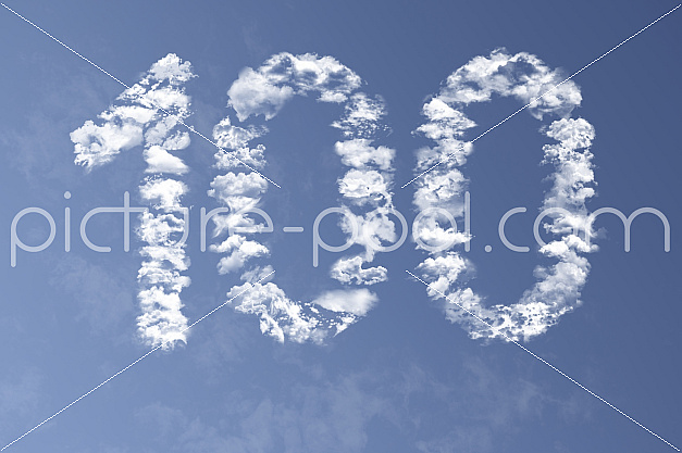 Jubiläumszahl 100 aus Wolken