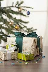 weihnachtliche Geschenkpakete