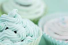 blaugrüne Cupcakes