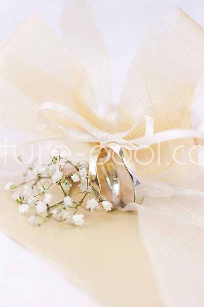 Arrangement mit Eheringen